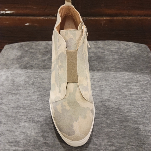 Linea Paolo bootie - Picture 3 of 3